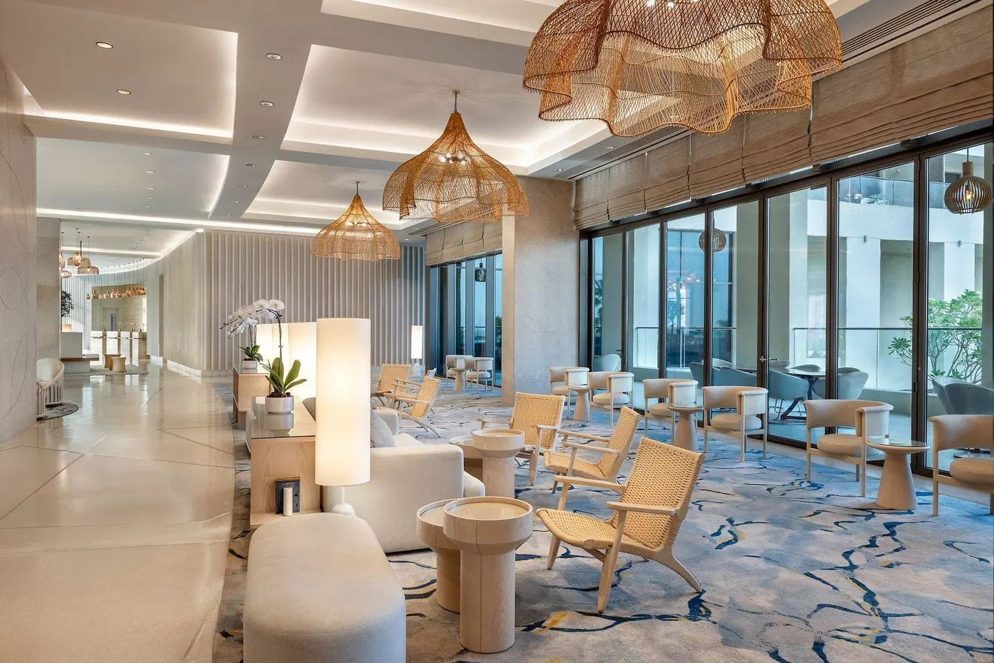 Crowne Plaza Abu Dhabi - Yas Island by IHG BAR