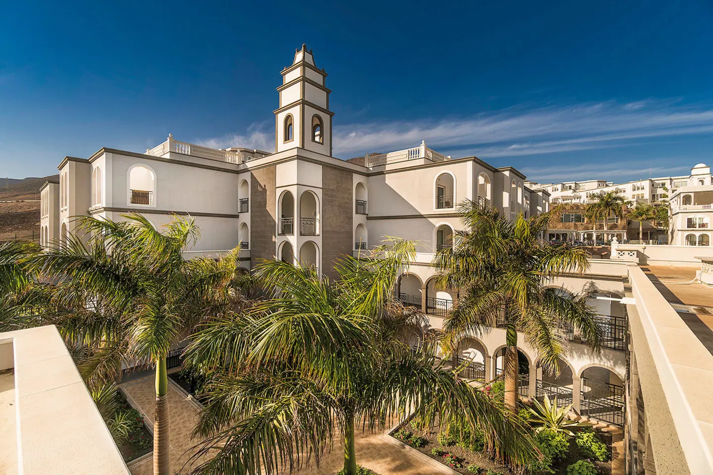 Royal Palm Resort & Spa EXTERIOR