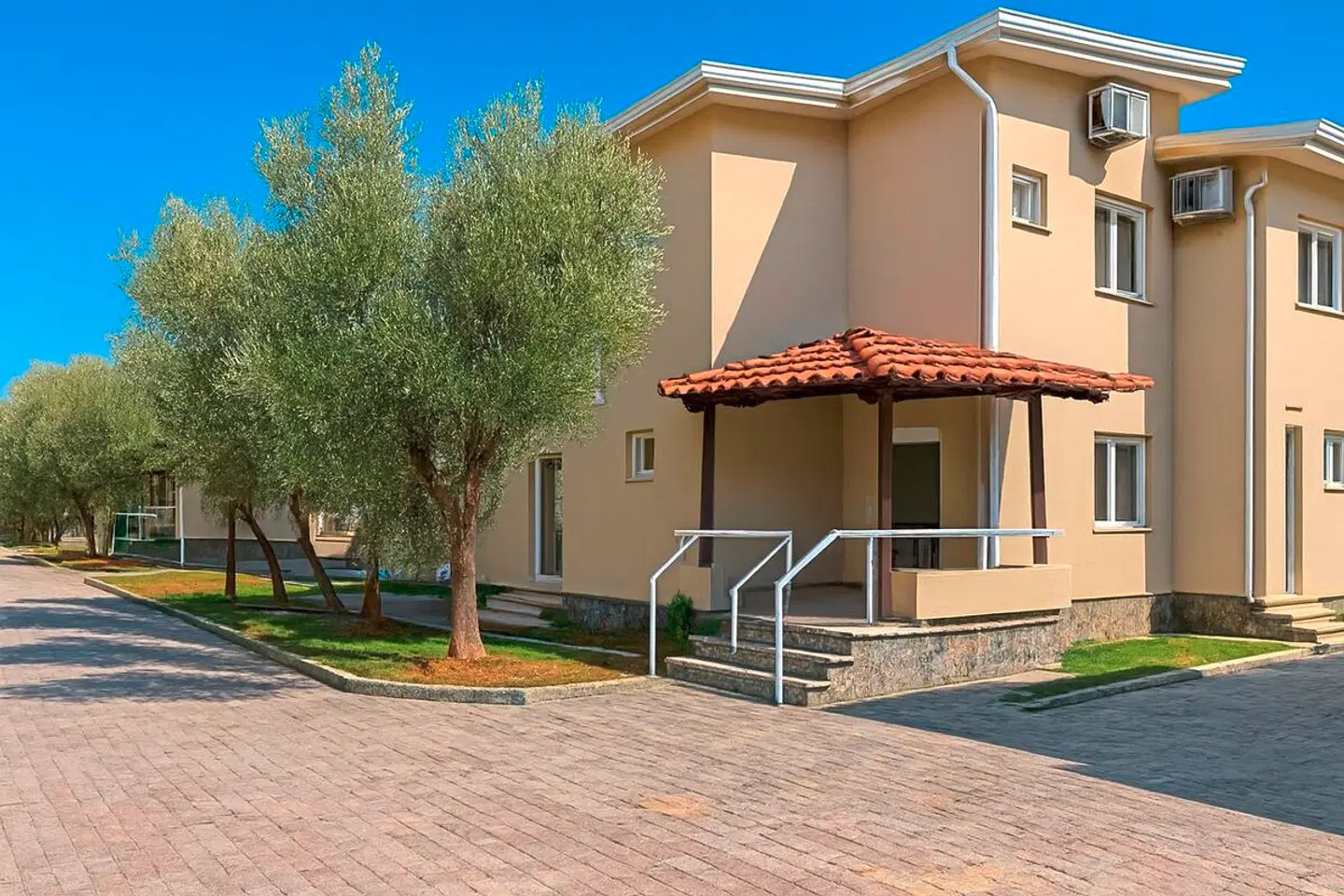 Caladune Resort EXTERIOR