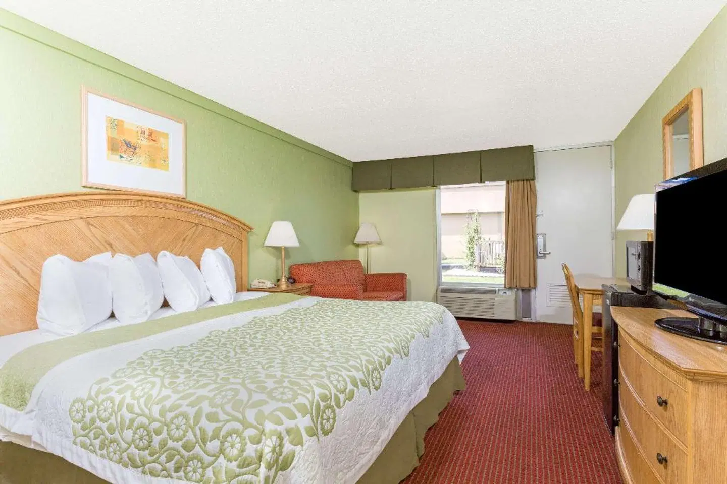 Days Inn by Wyndham Washington ROOM_EXAMPLE