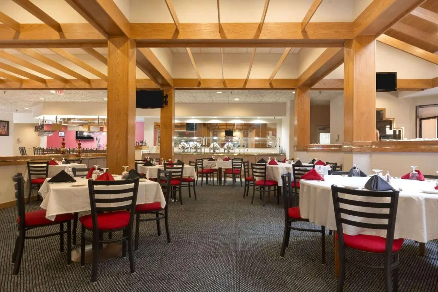 Ramada by Wyndham Raleigh Restaurant
