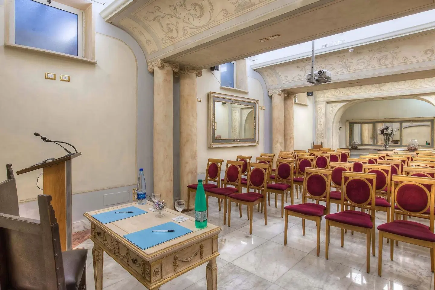 Room Select Via Veneto Konferenz