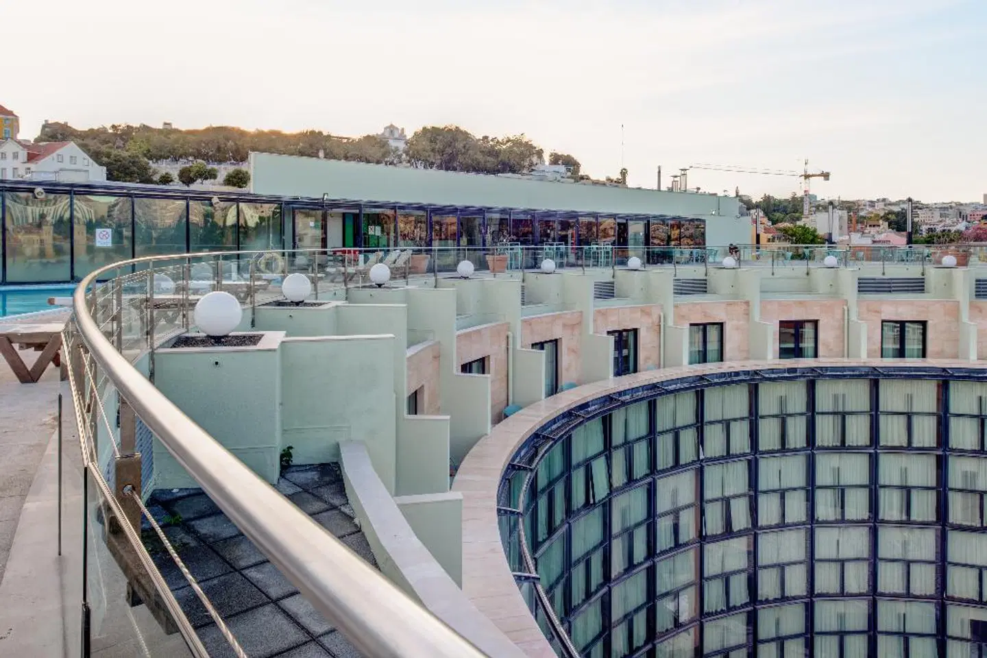 VIP Executive Eden Aparthotel Terrasse