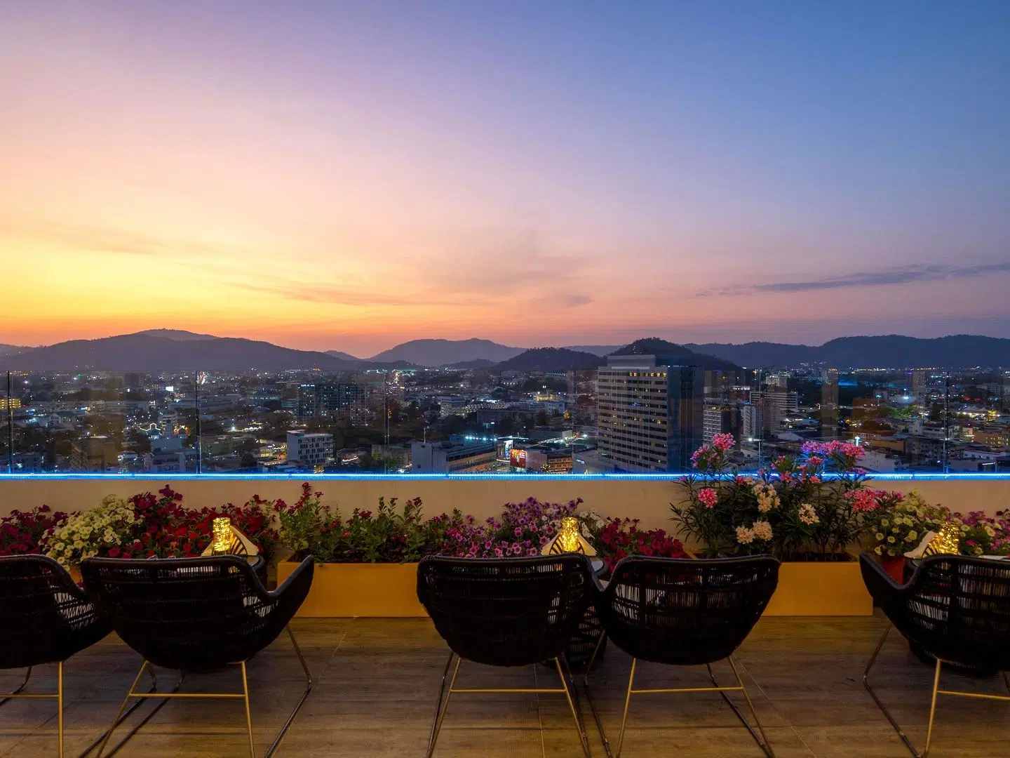 Novotel Phuket Phokeethra Hotel Terrasse