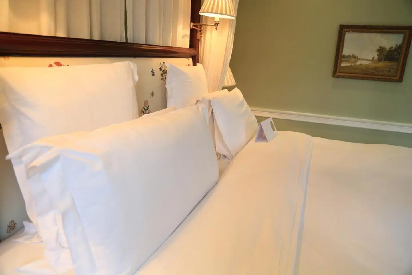 The Cranley ROOM_EXAMPLE