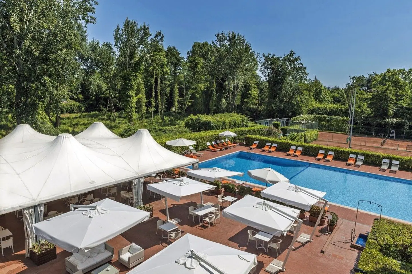 UNAHOTELS Forte dei Marmi Terrasse