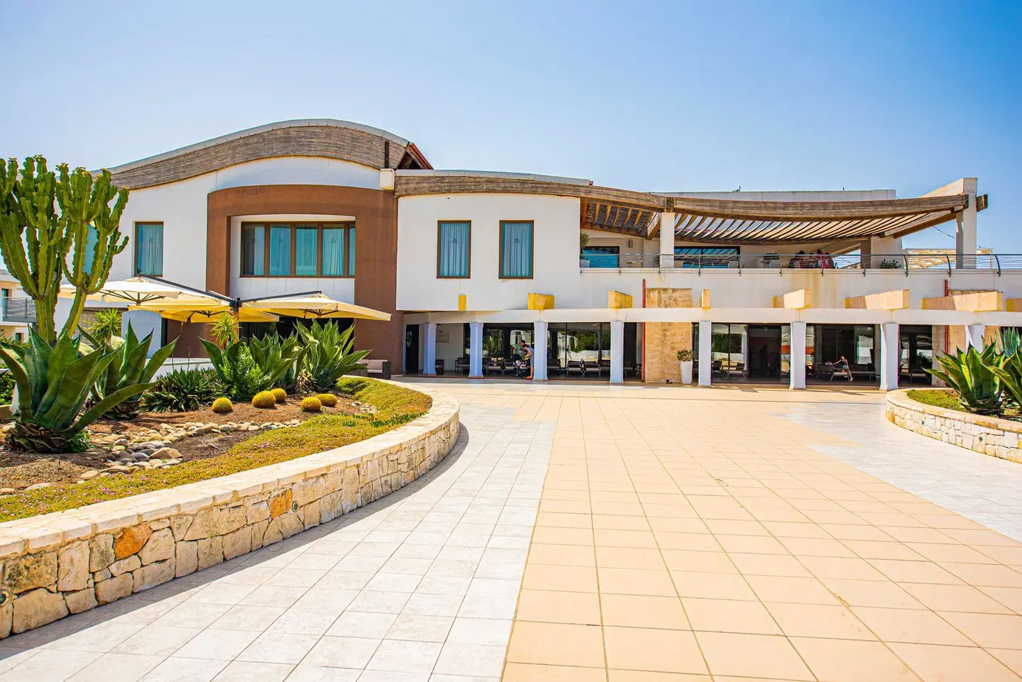 Riva Marina Resort EXTERIOR