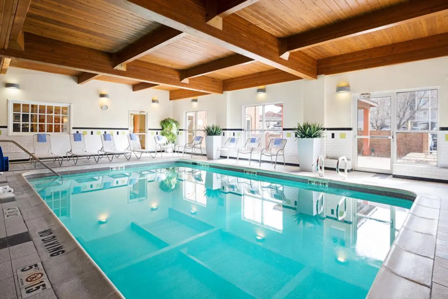 Fairfield Inn & Suites by Marriott Denver Airport Hallenbad