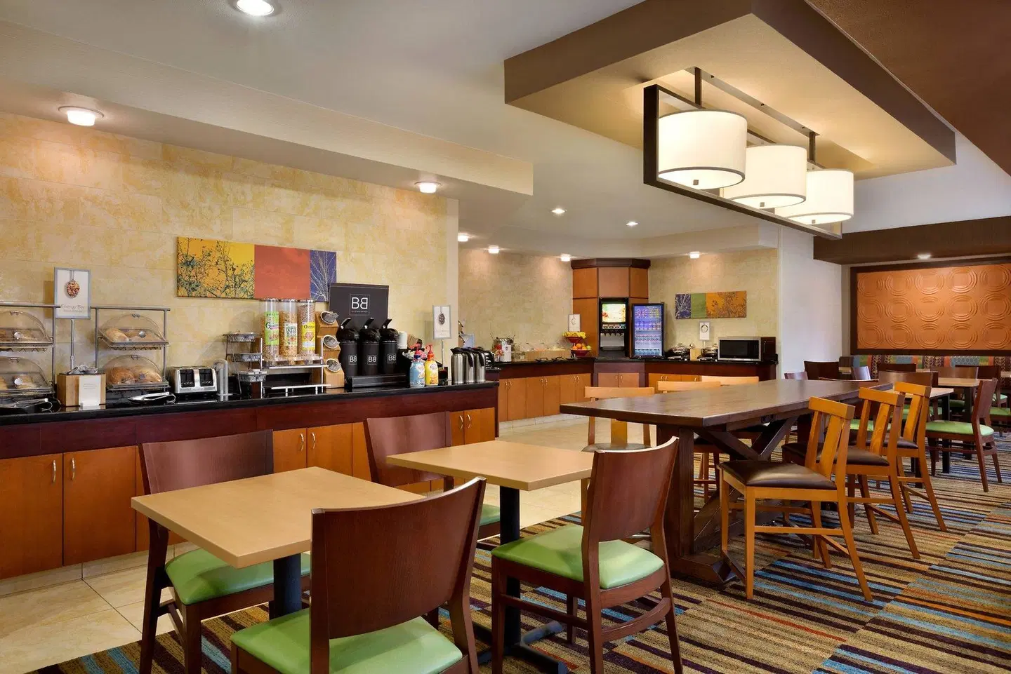 Fairfield Inn & Suites by Marriott Dallas Mesquite Bar