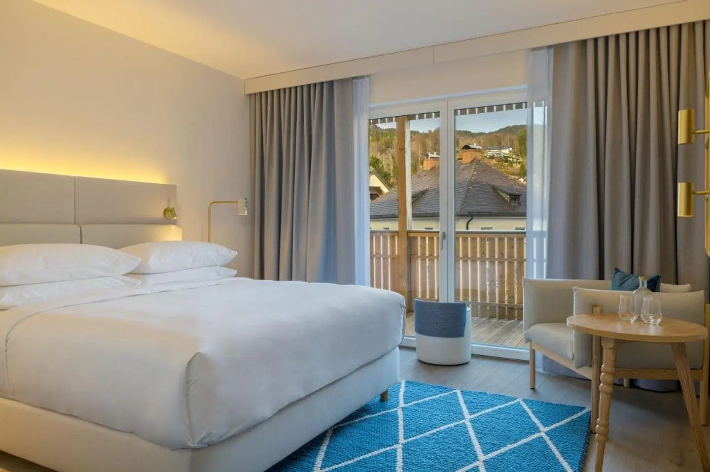 Caro & Selig, Tegernsee, Autograph Collection ROOM_EXAMPLE