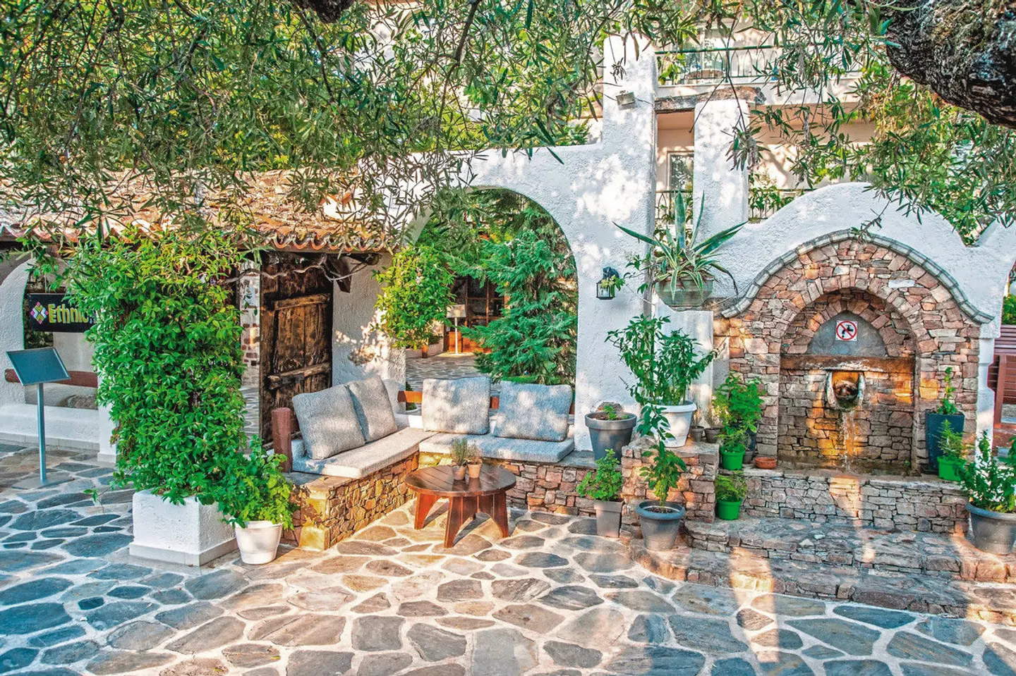 Acrotel Athena Pallas & Residence Garten