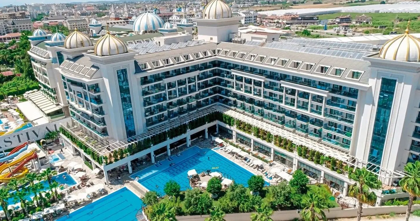 Castival Hotel EXTERIOR