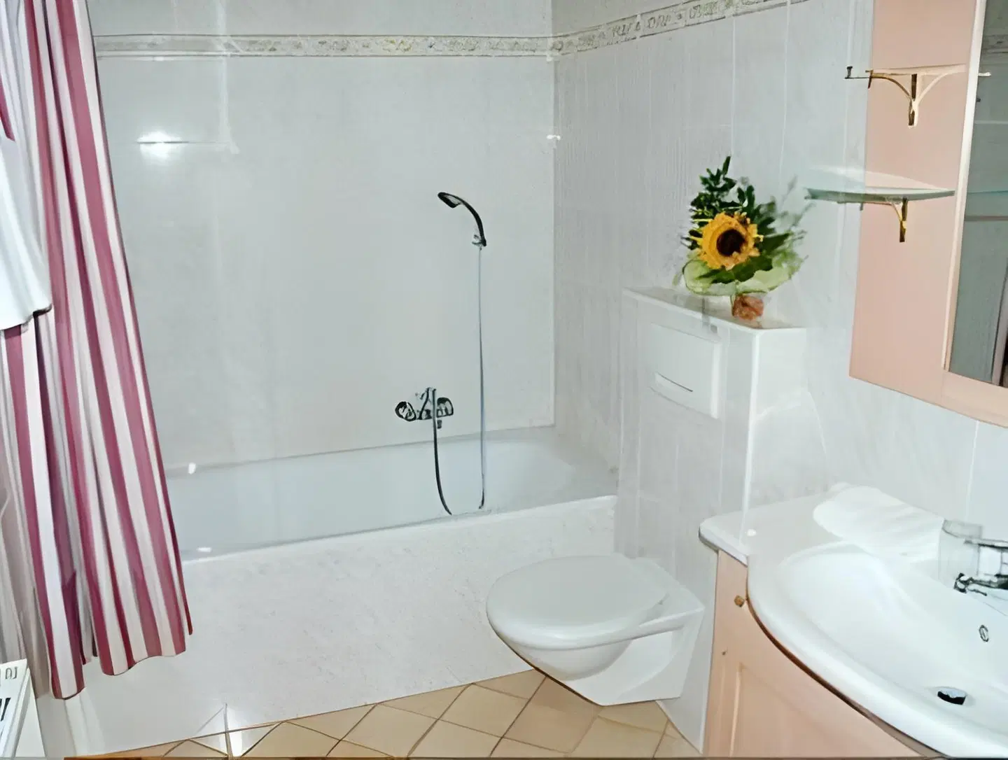 Hotel Neue Post Badezimmer