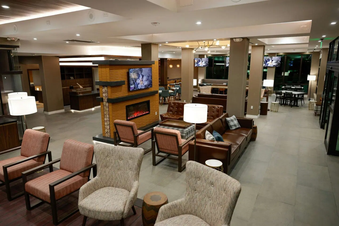 Four Points by Sheraton Austin Airport Bar