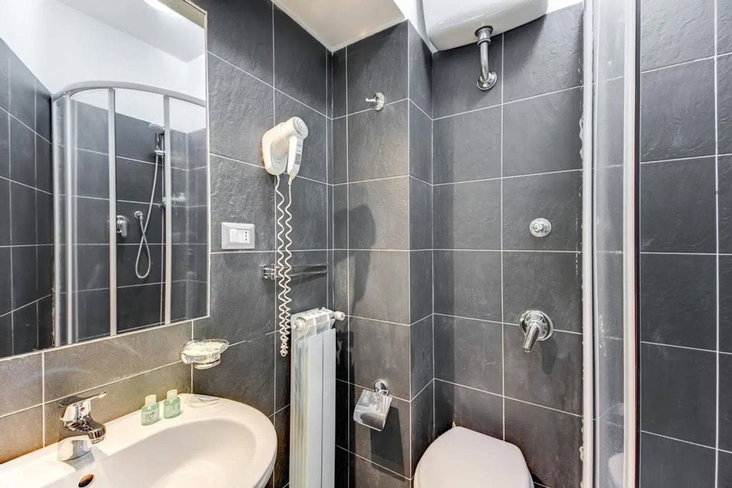 Auditorium Di Mecenate Badezimmer