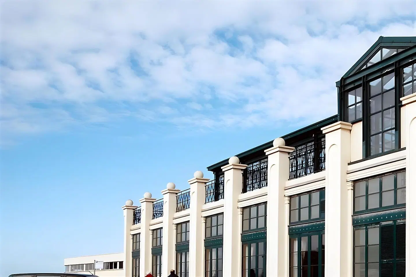 SOWELL HÔTELS Le Beach EXTERIOR