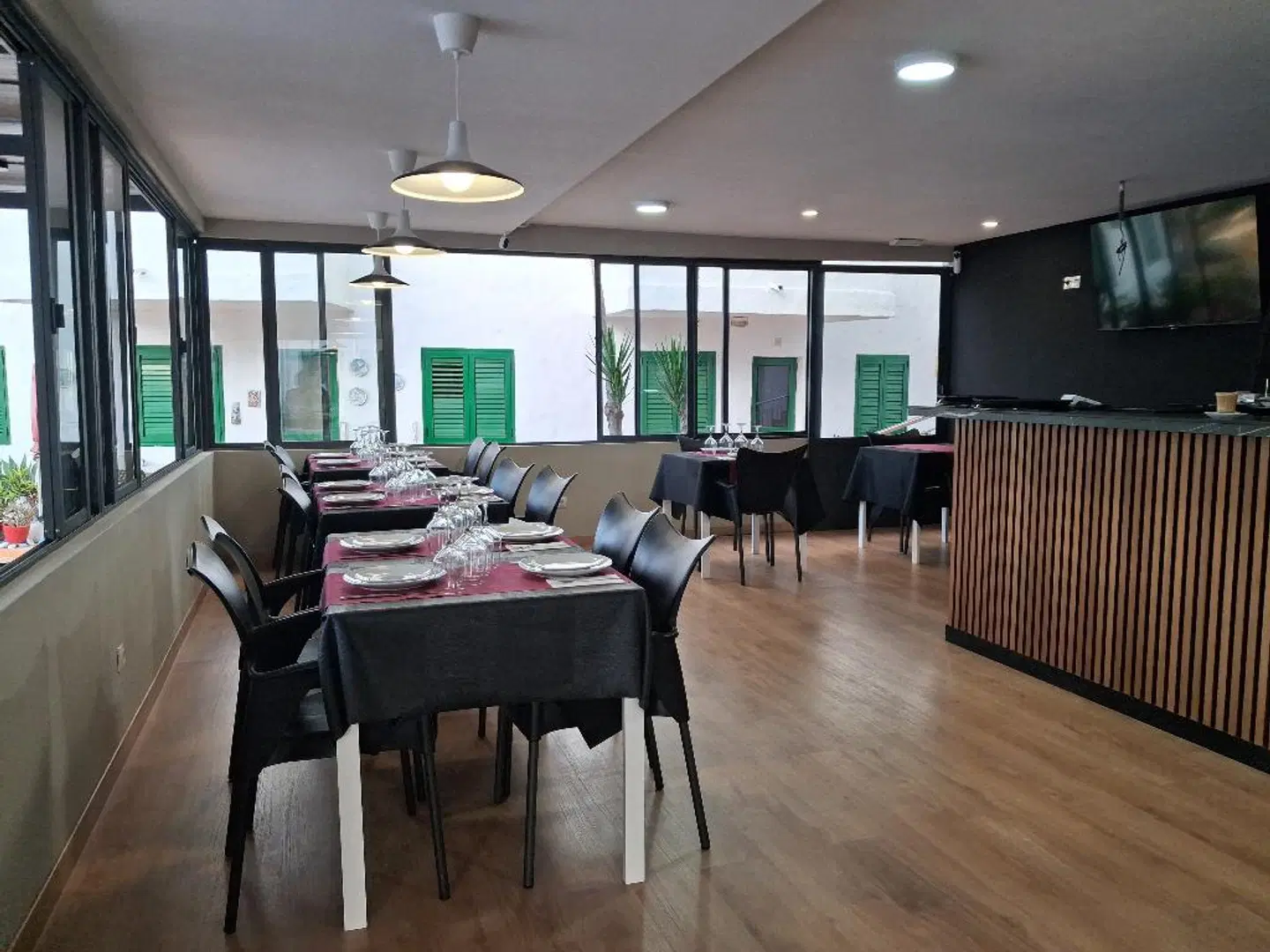 Las Faluas Restaurant