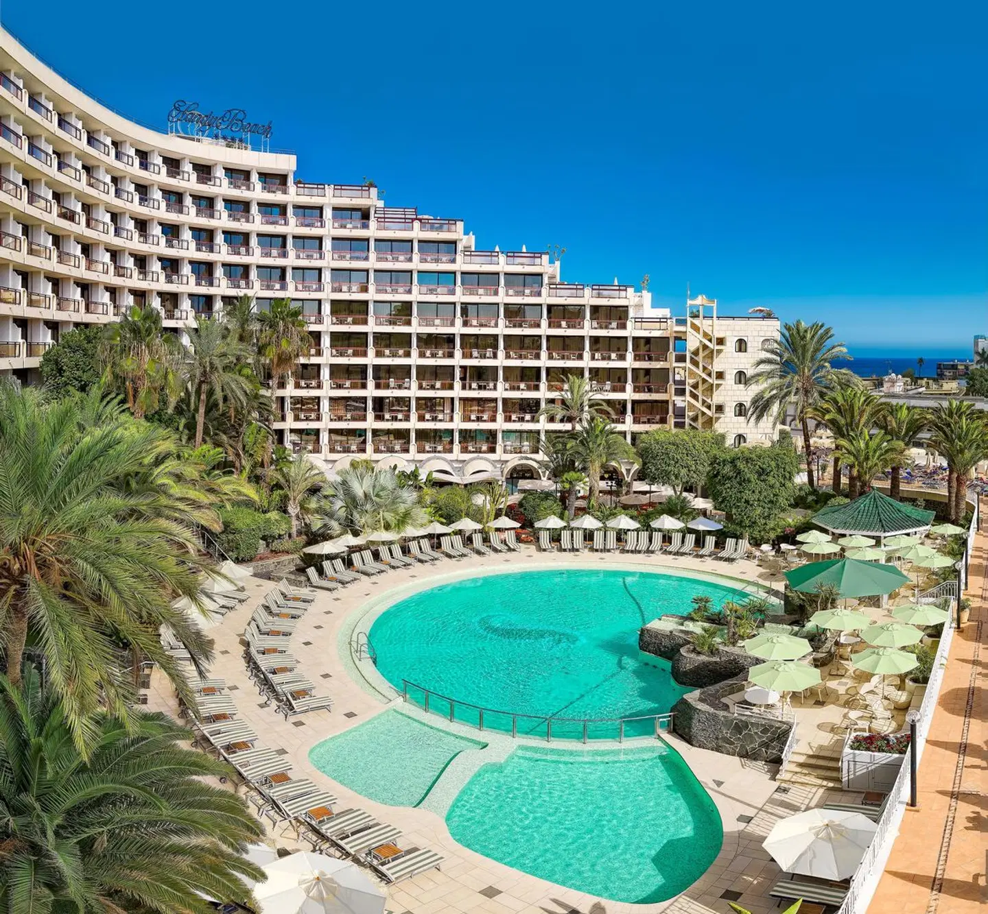 Seaside Sandy Beach EXTERIOR