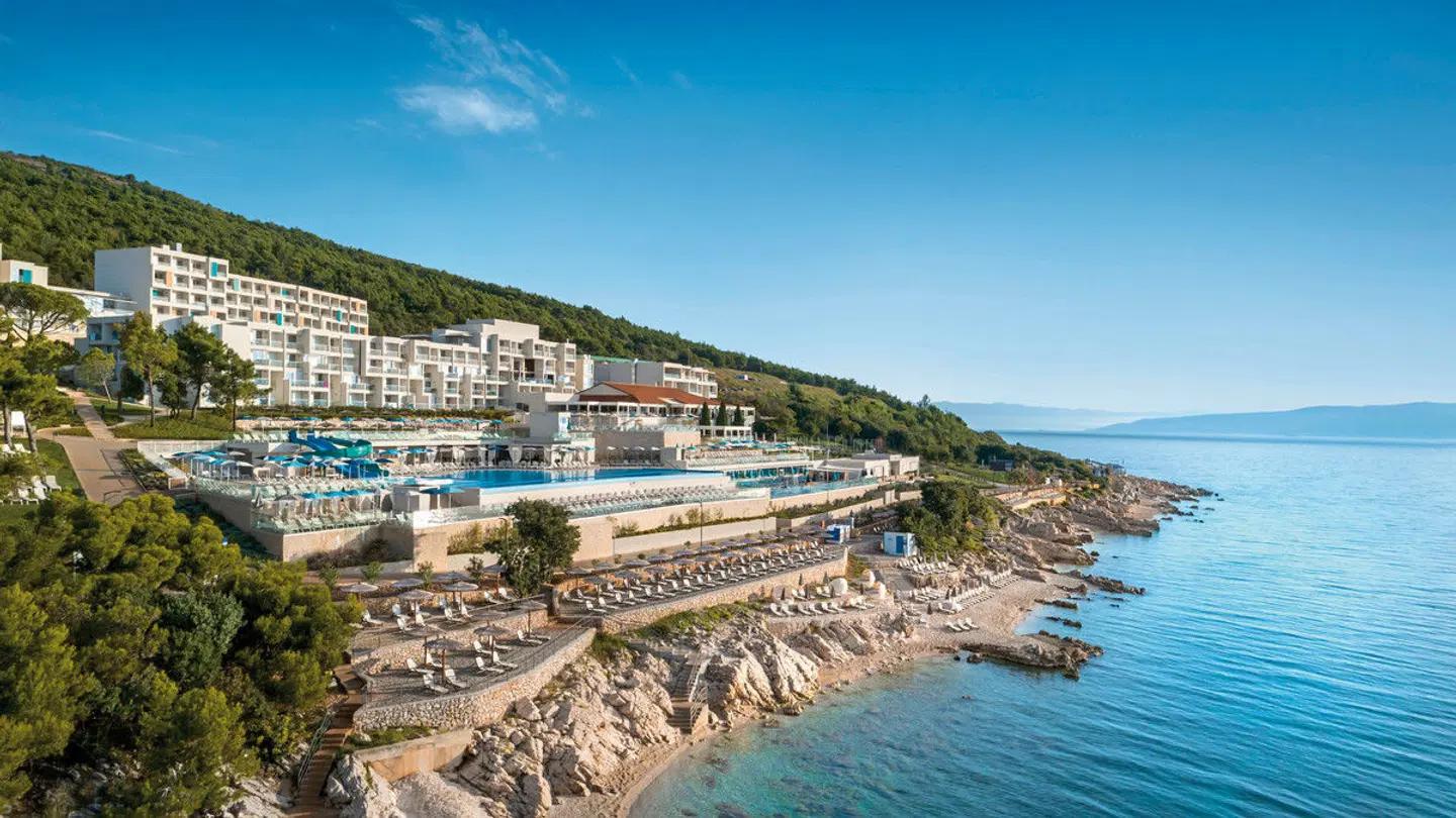 Valamar Bellevue Resort EXTERIOR