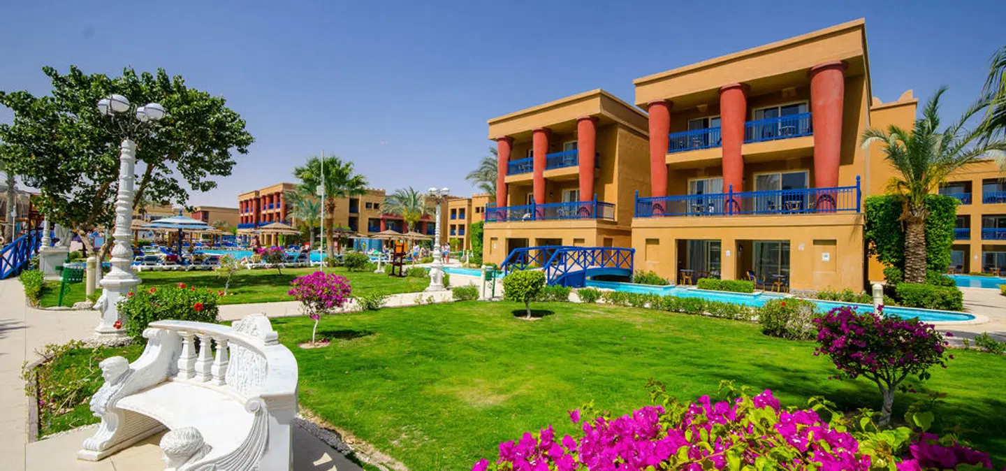 Titanic Beach EXTERIOR