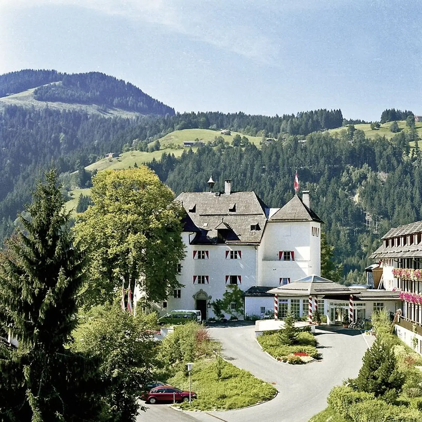 Lebenberg Schlosshotel Kitzbühel EXTERIOR