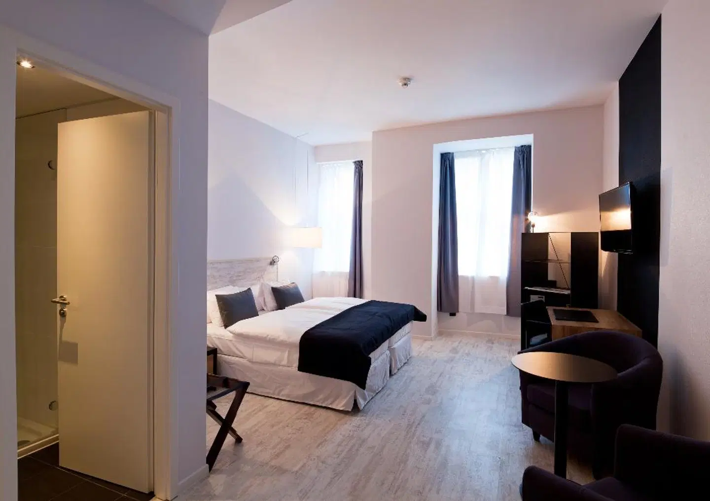 Catalonia Berlin Mitte ROOM_EXAMPLE