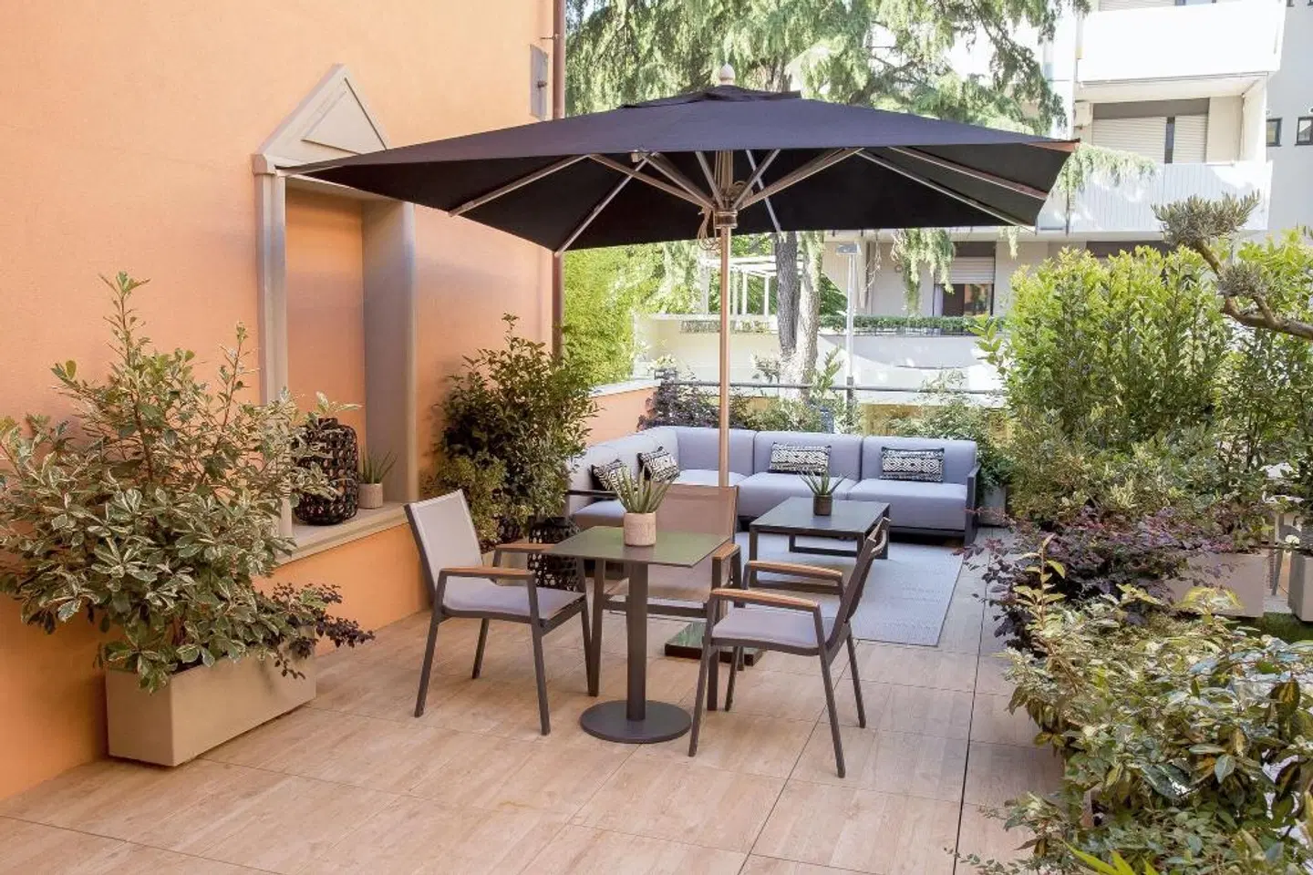 Metropol Ceccarini Suite Terrasse