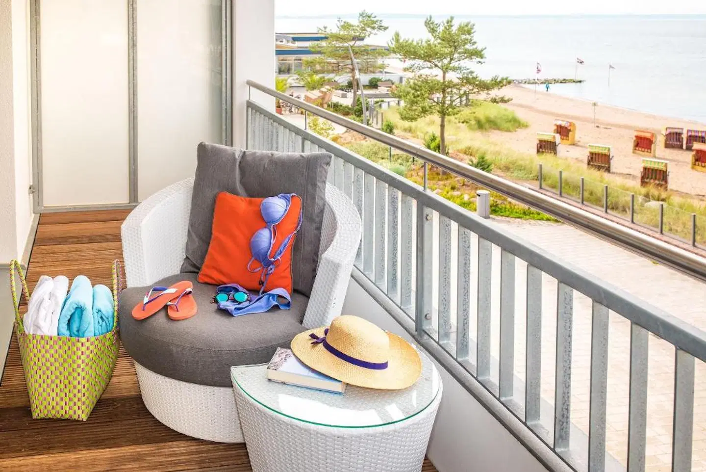 Strandhotel Luv Terrasse