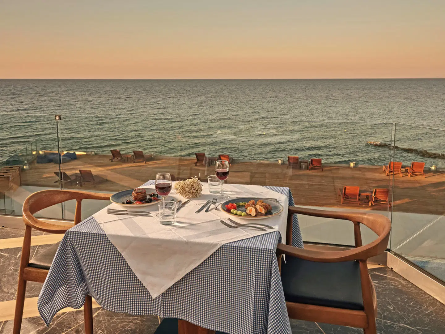 Cavo Orient Beach Hotel Restaurant