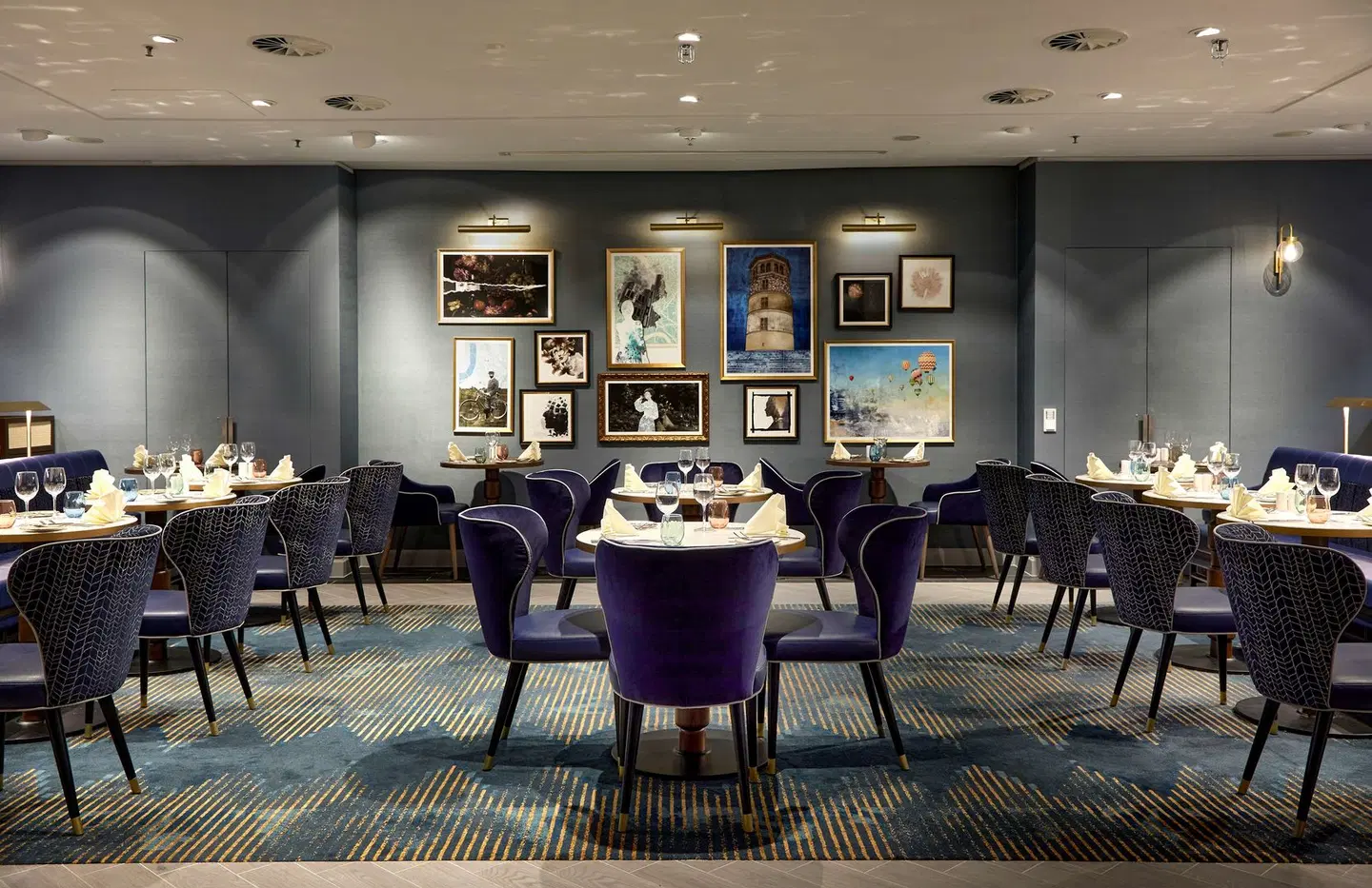 Hilton Düsseldorf Bar