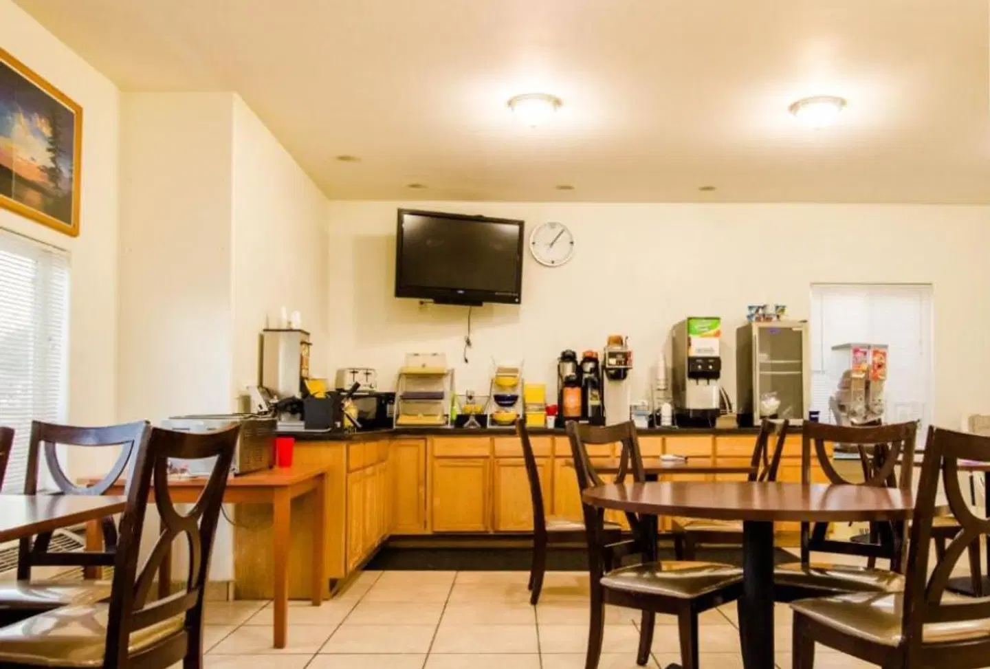 Days Inn by Wyndham Panguitch Bar