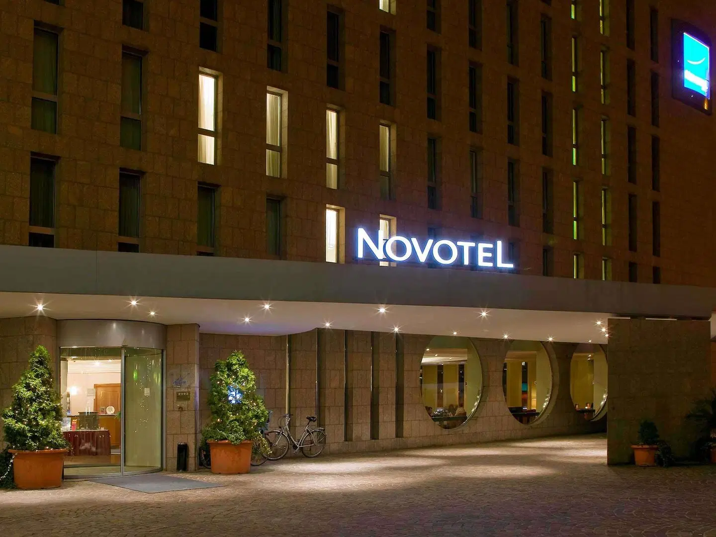 Novotel Freiburg am Konzerthaus Hotel EXTERIOR