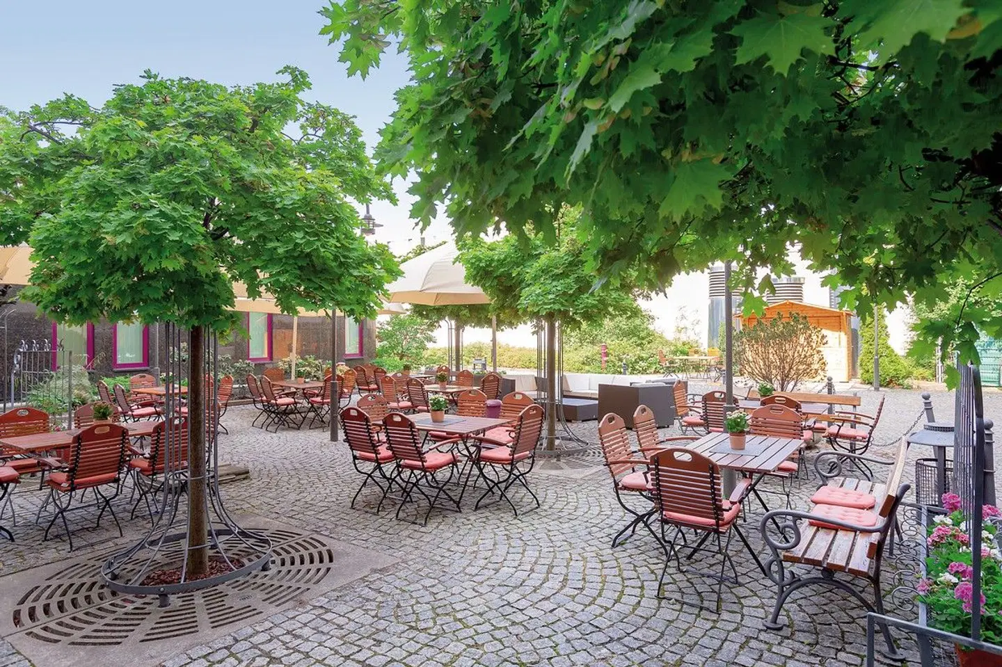 Dorint Hotel Leipzig TERRACE