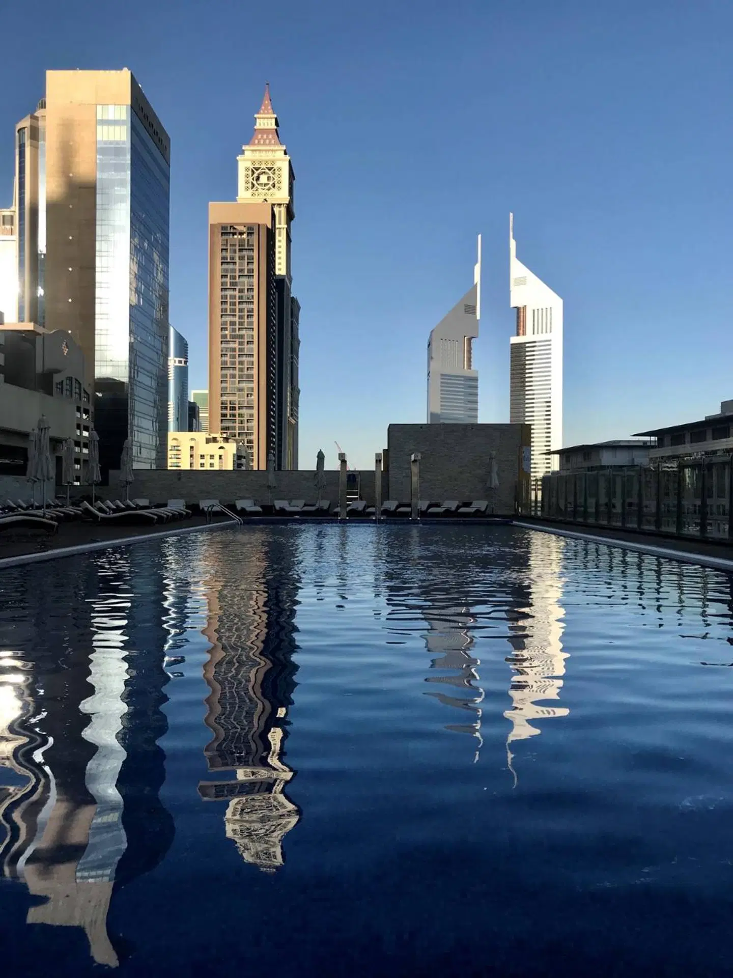 Gevora Hotel OUTDOOR_POOL