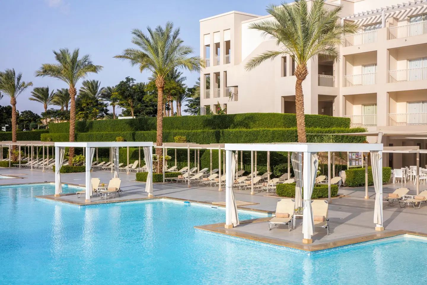 JAZ Aquaviva OUTDOOR_POOL