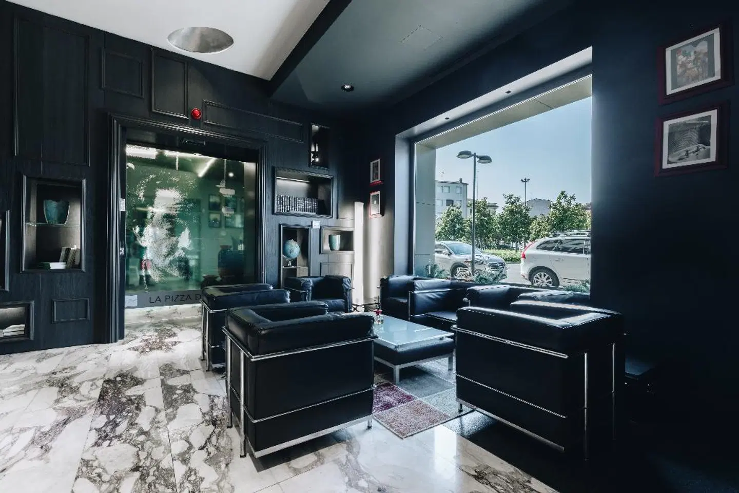 Cremona Hotels Continental ROOM_EXAMPLE