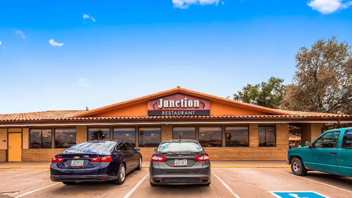 Best Western Canyon de Chelly Inn EXTERIOR