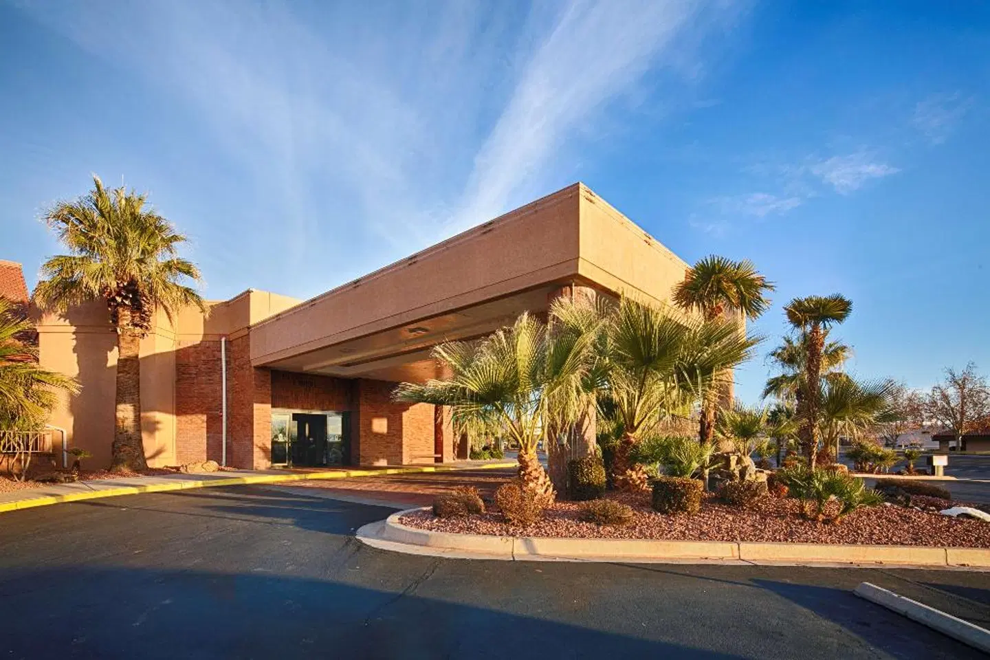 Red Lion Hotel & Conference Center St. George, UT EXTERIOR