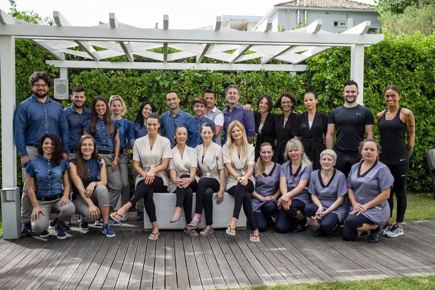 Le Rose Suite Hotel PEOPLE