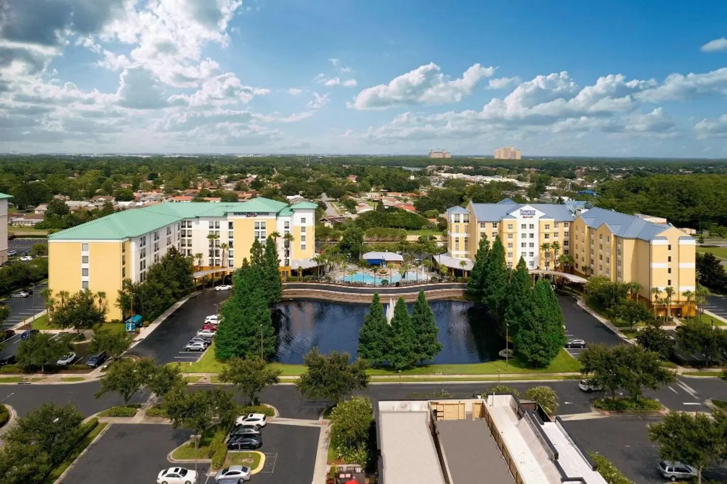 Fairfield Inn & Suites by Marriott Orlando At SeaWorld EXTERIOR