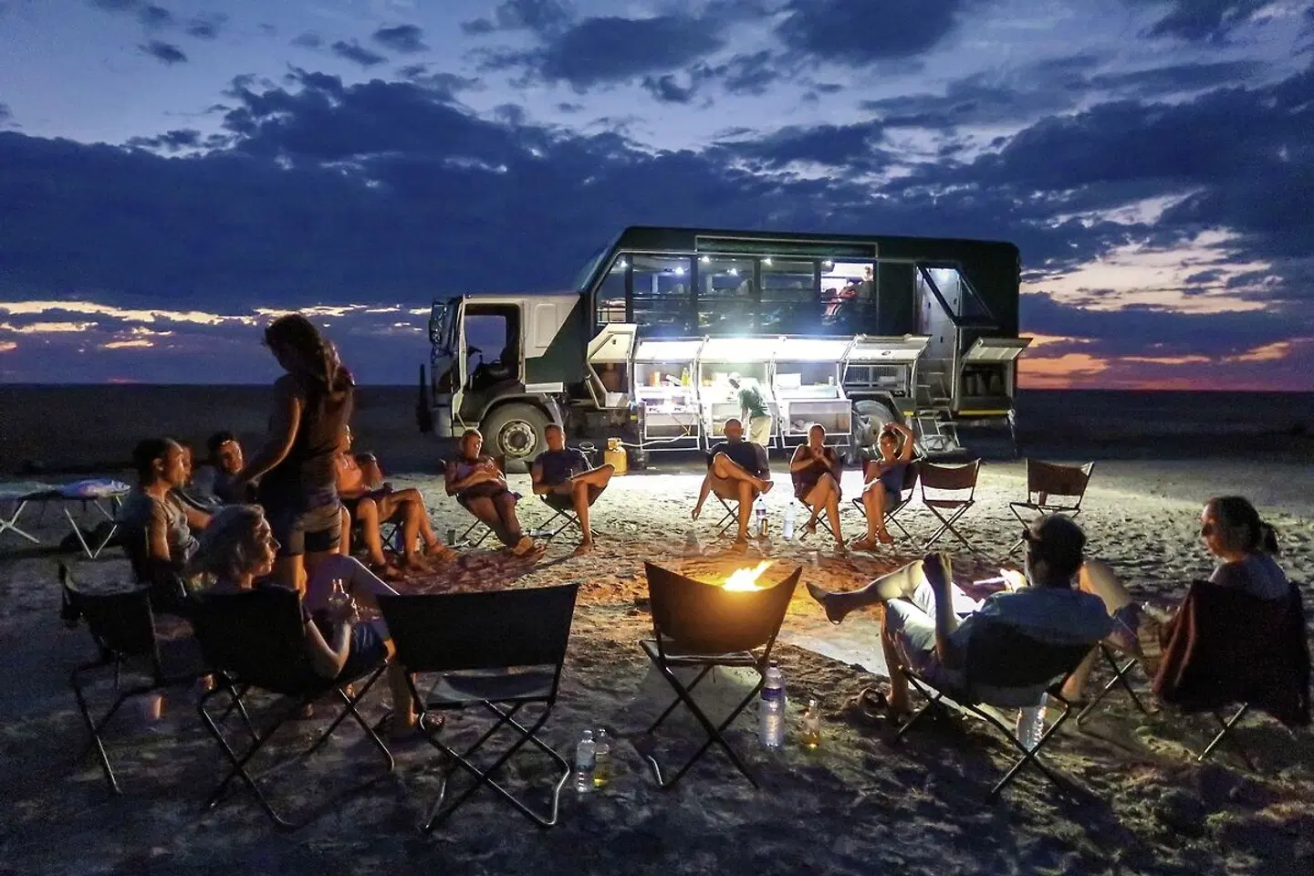 Drifters - Botswana Explorer Maun-Victoria Falls Terrasse