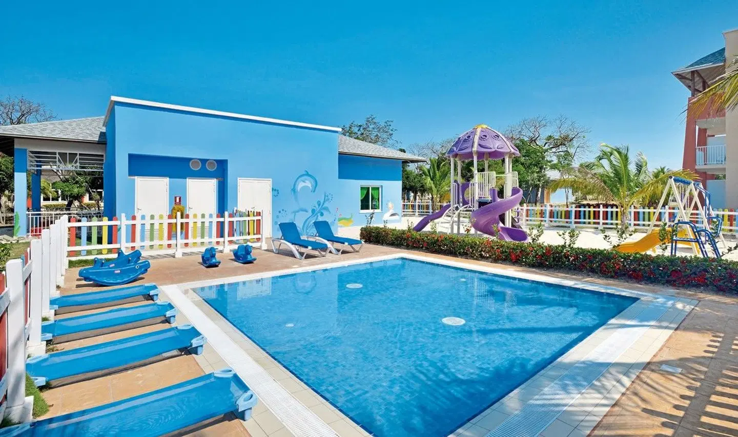 Melia Jardines del Rey OUTDOOR_POOL