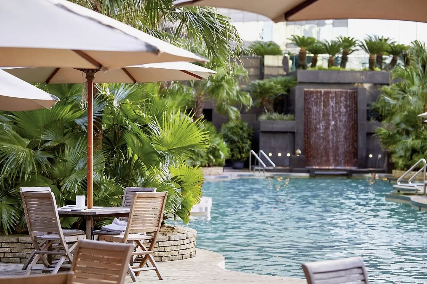 Grand Hyatt Hong Kong OUTDOOR_POOL