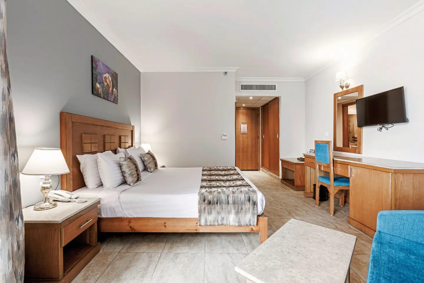 SUNRISE Solara Aqua Park Resort ROOM_EXAMPLE