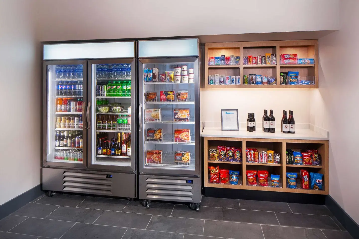 Hyatt House Nashville at Vanderbilt LOUNGE_LOBBY