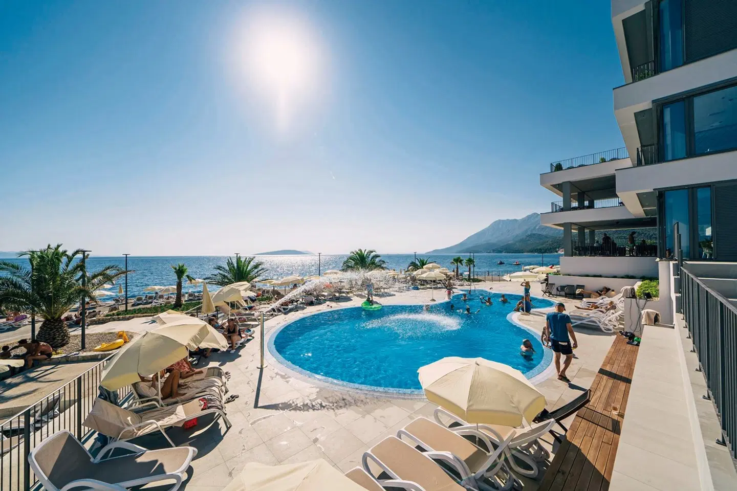 Morenia Beach Resort OUTDOOR_POOL