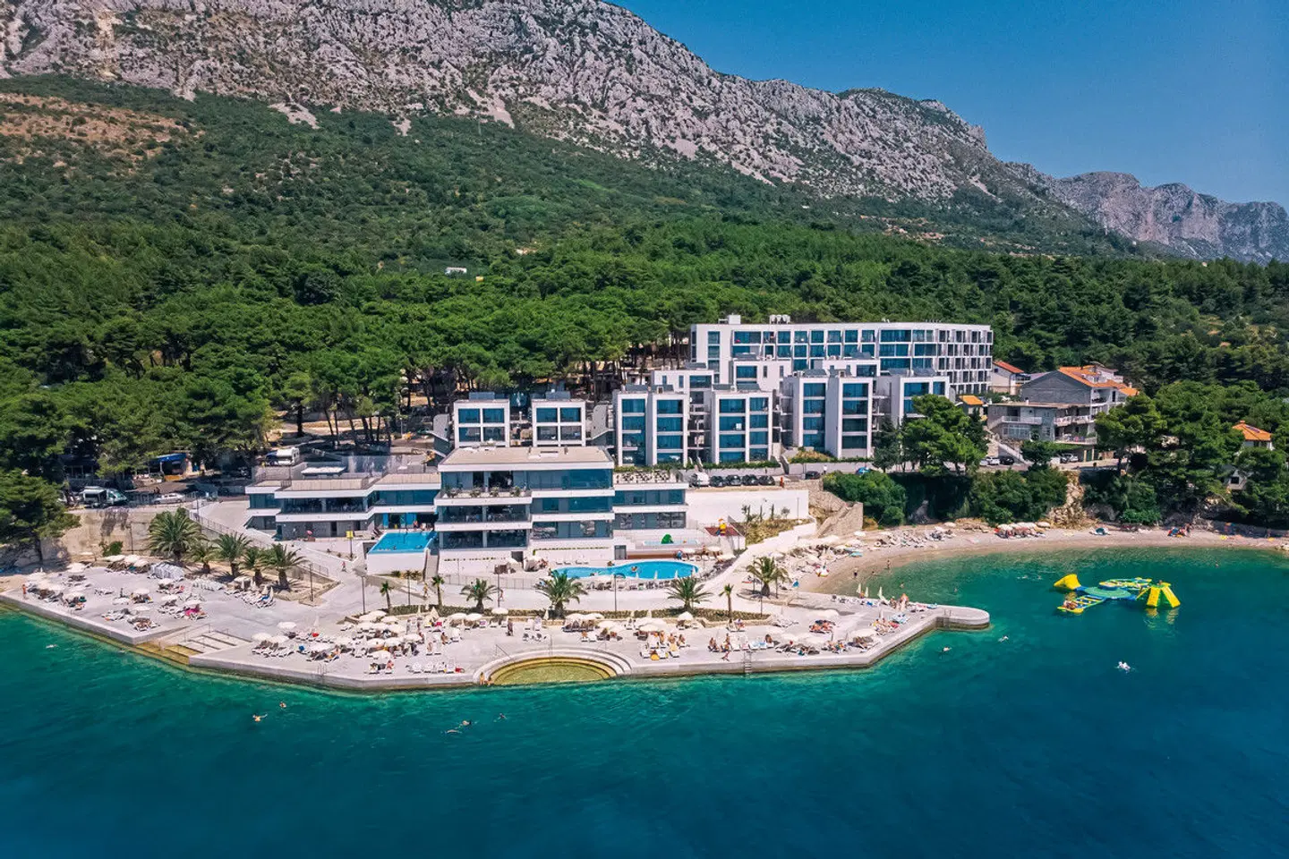 Morenia Beach Resort EXTERIOR