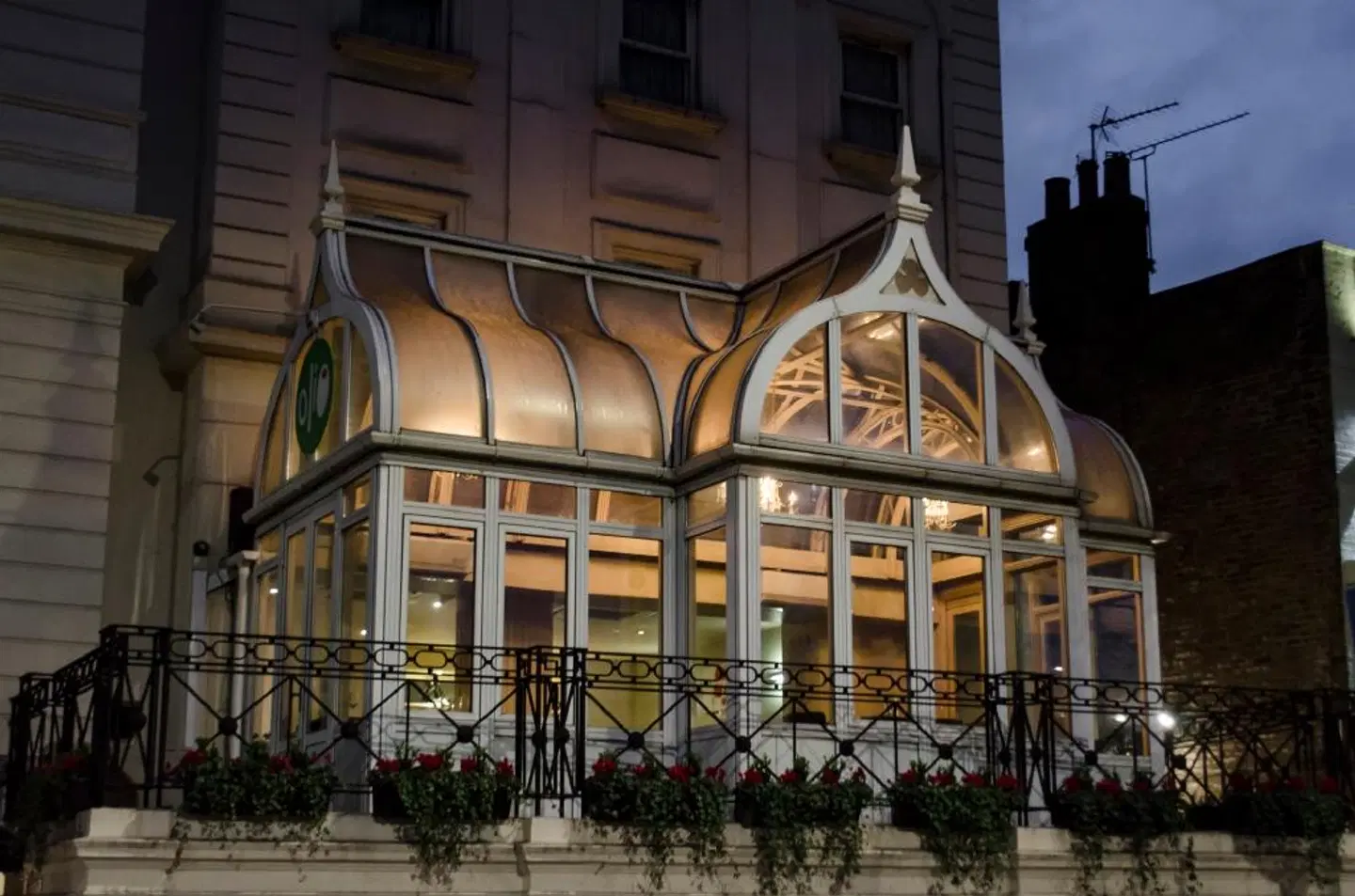 Corus Hyde Park EXTERIOR