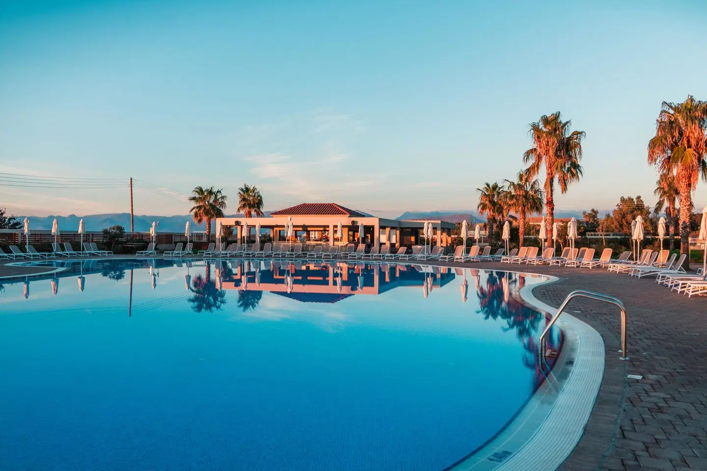 Almyros Beach Resort & Spa OUTDOOR_POOL