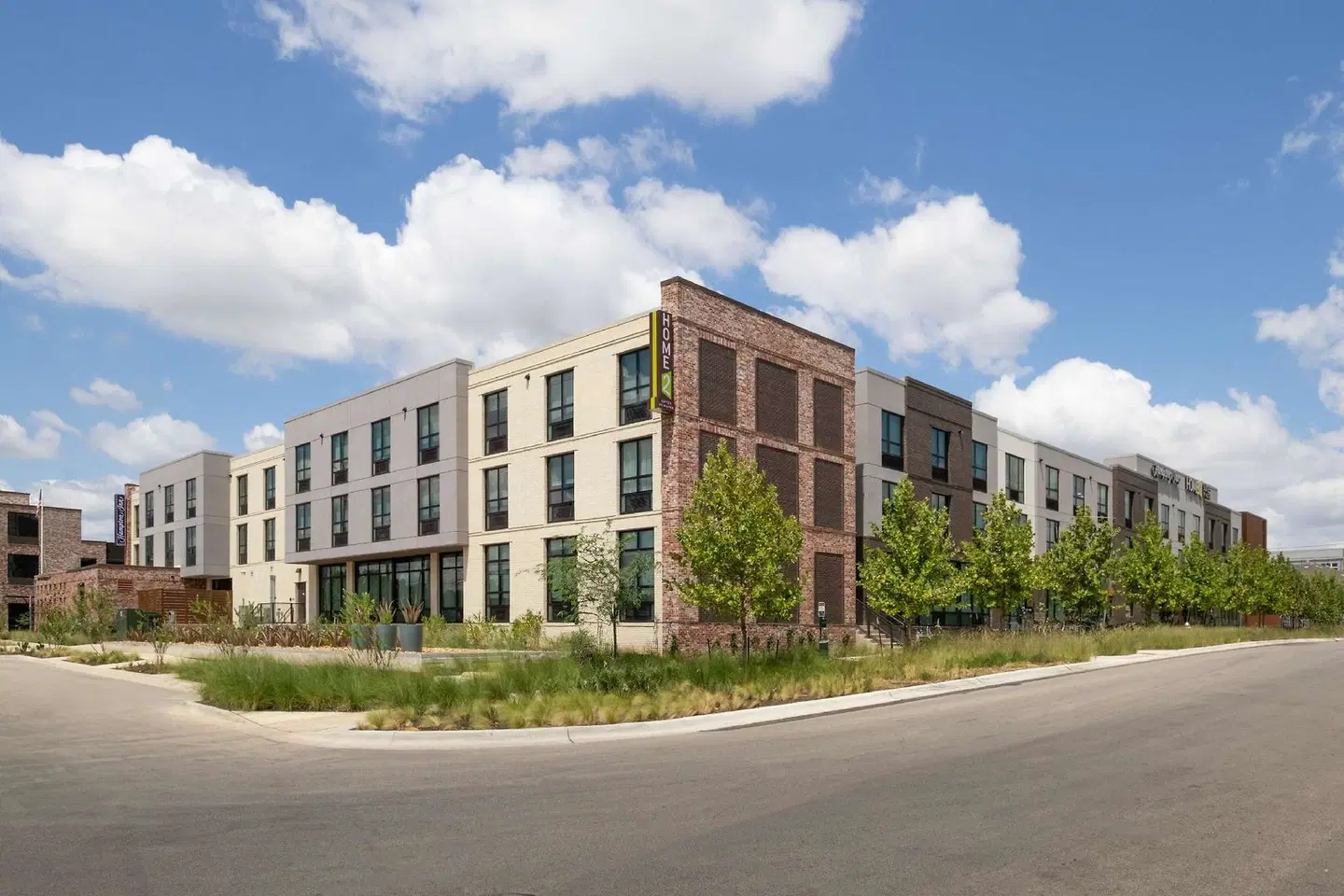 Home2 Suites By Hilton Austin East Side EXTERIOR